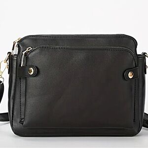 Elegant Black Leather Crossbody Bag